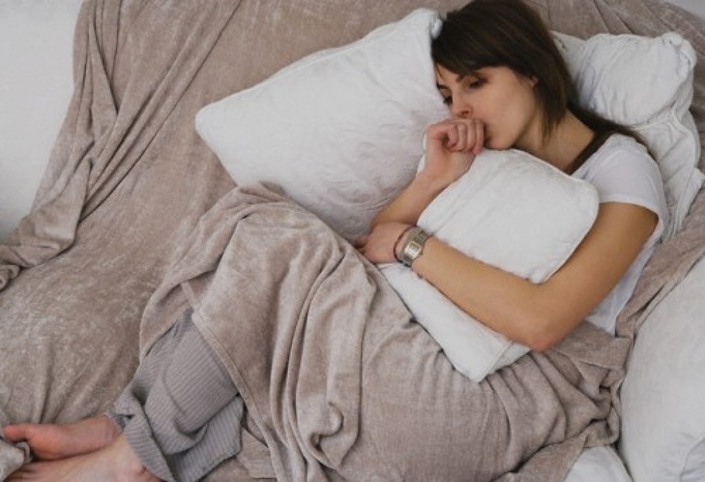 Девушка после расставания. Новые отношения после расставания с девушкой. Мем парень и девушка. Жизнь после расставания. Мемы про девушек.